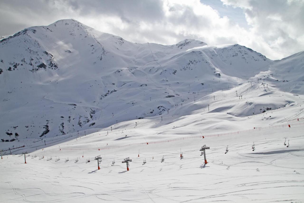 Snoe Vall De Boi Resort