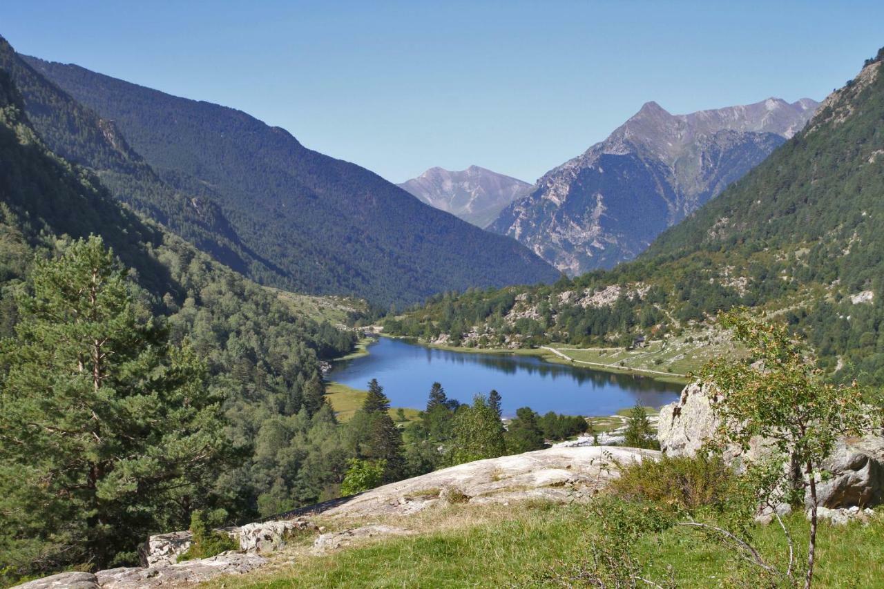 Snoe Vall De Boi Resort